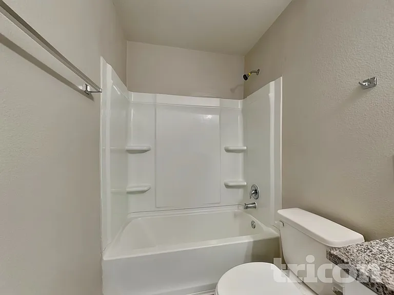15649 Del Norte Dr — Photo 6