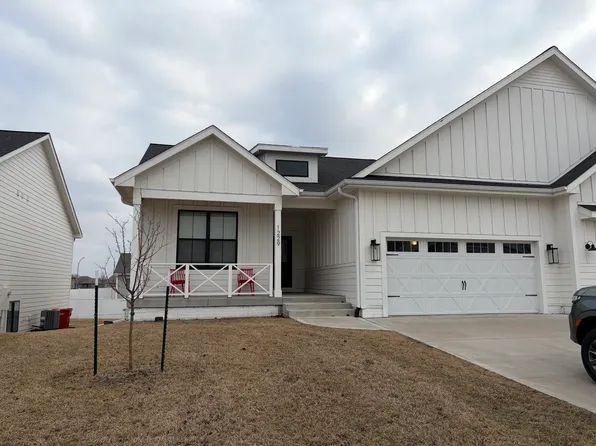 1229 NW 32nd St #0, Ankeny, IA 50023