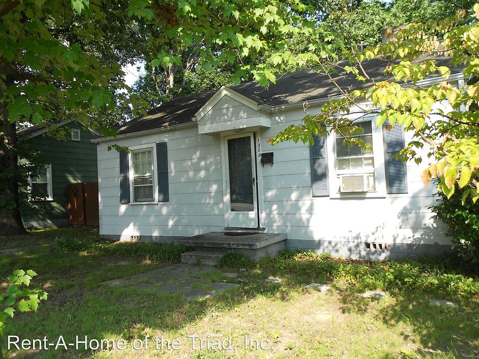 1st image of 1309 S Josephine Boyd St