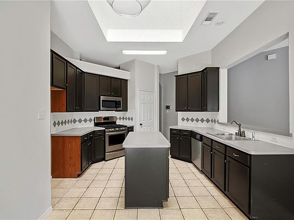 2nd image of 8121 Ross Lake Dr