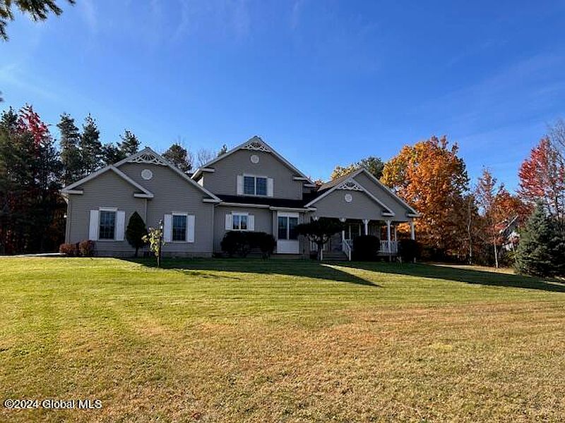 5th image of 1791 Skyline Dr