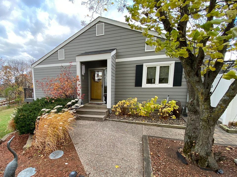 1st image of 1458 Eastlake Dr