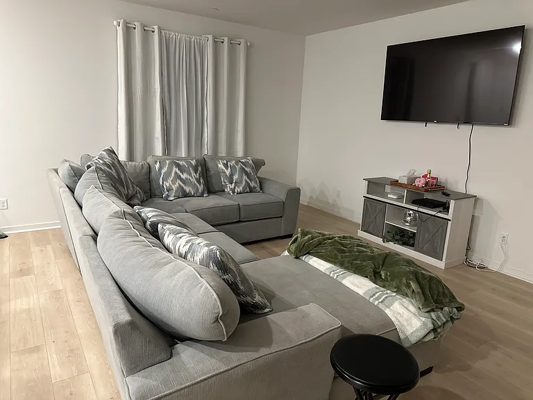 29164 Venice Pl — Photo 4