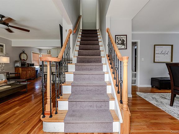 2nd image of 26 Rhode Avenue