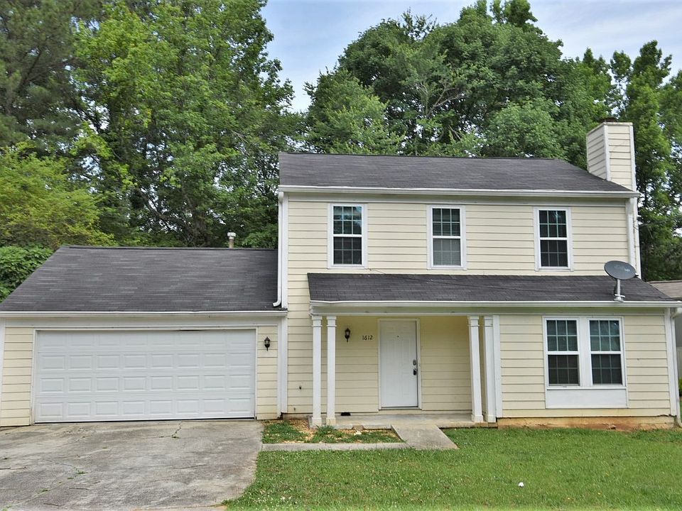 1st image of 1612 Black Hickory Pl