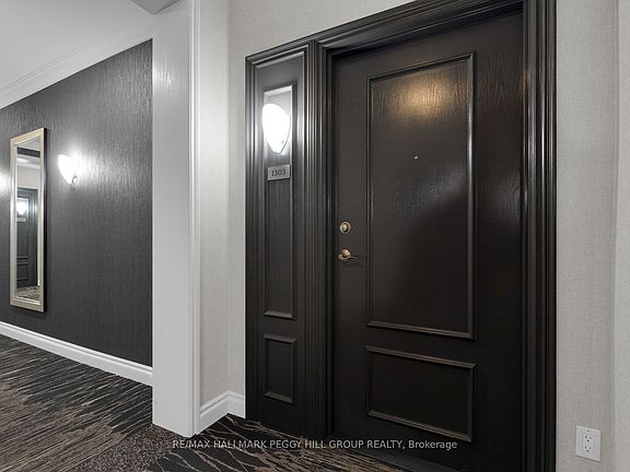 3rd image of 37 Ellen St #1303