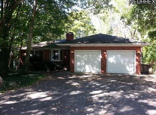 1057 Riverside Dr, Painesville, OH 44077