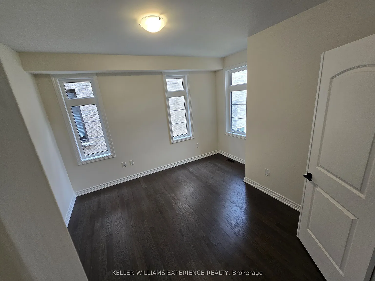 5 bed, $4,700 — Photo 4