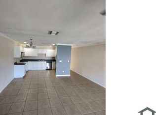3715 Country Club Blvd APT A, Cape Coral, FL 33904