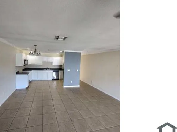3715 Country Club Blvd APT A, Cape Coral, FL 33904