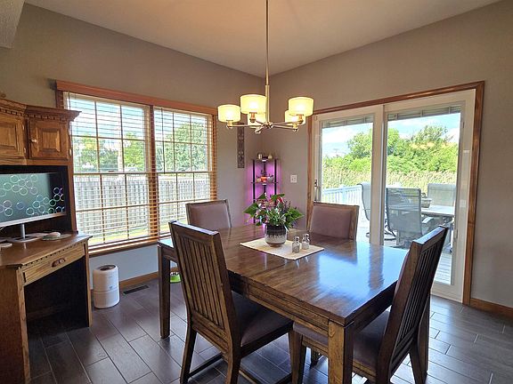 4th image of 3816 Bluestem Ct