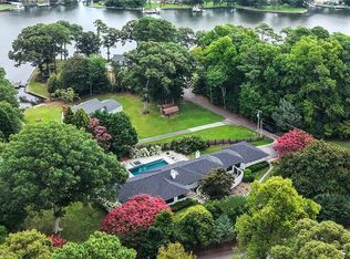 1316 E Bay Shore Dr, Virginia Beach, VA 23451