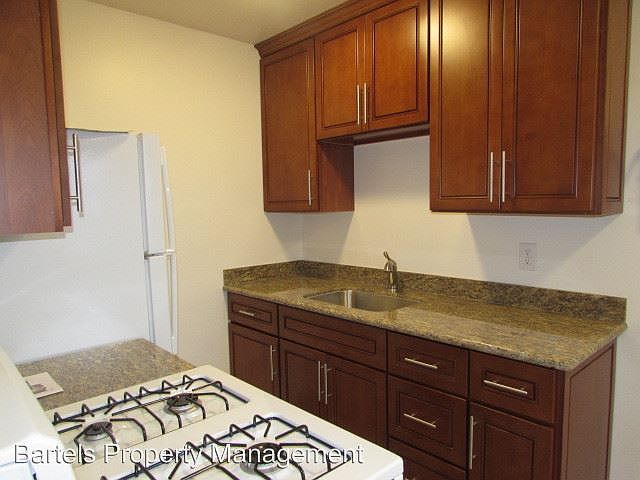 1st image of 1700 Market Ave APT 2