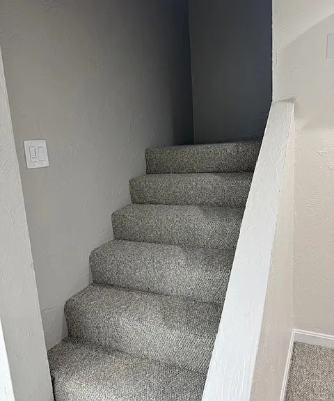 49 W Central St #1 — Photo 5