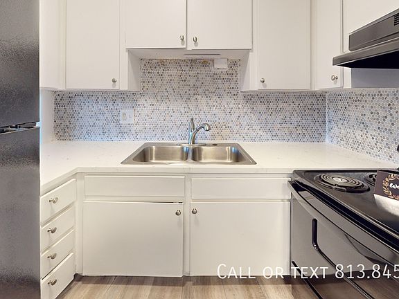 5th image of 3315 31st Ave N APT 212
