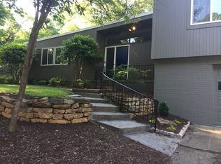 904 W Ray Ave, High Point, NC 27262