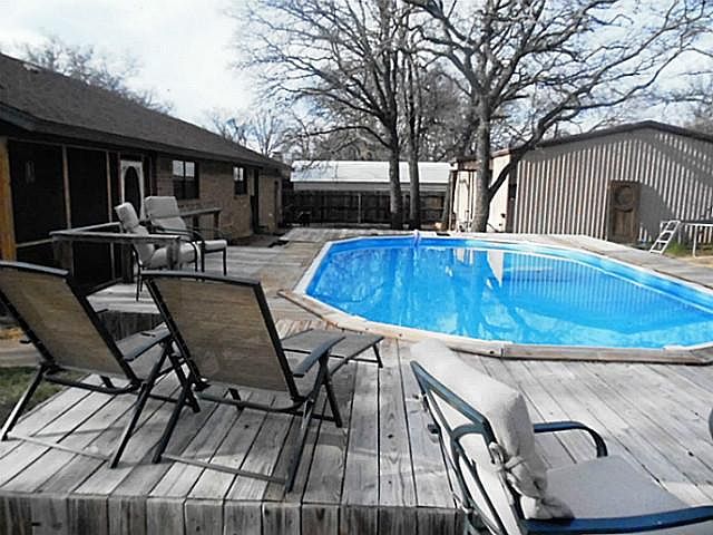 1st image of 410 Briarwood Dr