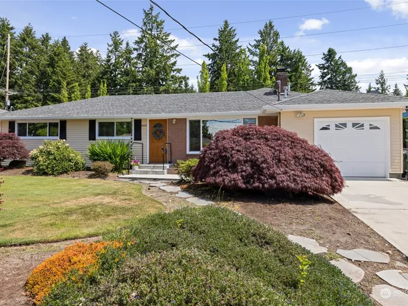 4403 Soundview Drive W, University Place, WA 98466