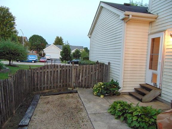2nd image of 1498 Schafer Ave