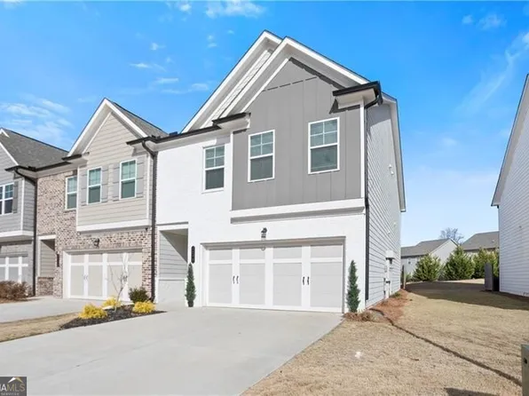 5209 Fox Den Rd, Oakwood, GA 30566