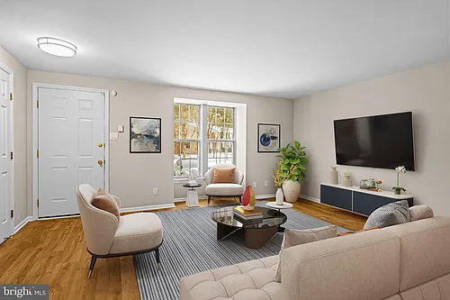 67 Dorchester Cir Photo 1