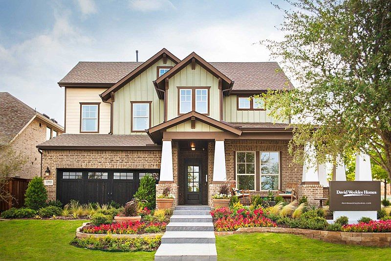 The Pin Oak - C Exterior