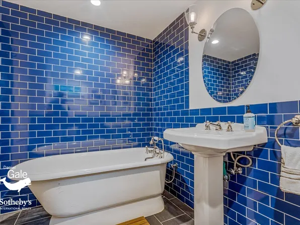 165 Slocum Crescent image 48 of 59