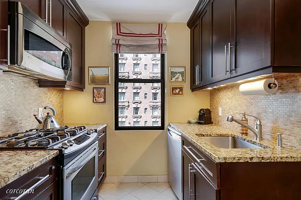 Sold by Corcoran | media 3