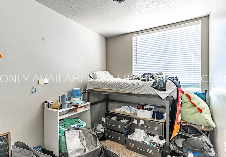 838 E 700 N #A3-3 — Photo 11