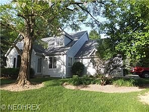2nd image of 792 Arboretum Cir