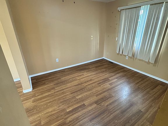 5th image of 3558 La Manna Dr