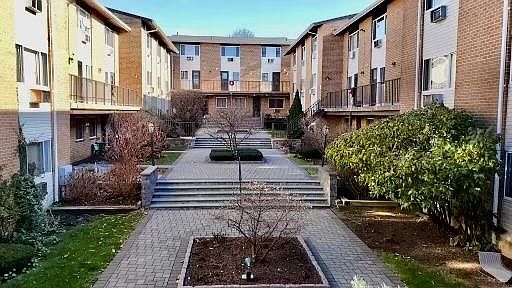 1st image of 150 Glenwood Avenue #A3