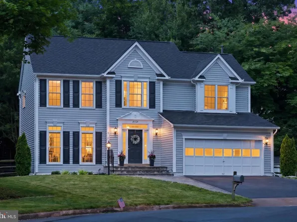20524 Brandy Station Ct, Sterling, VA 20165