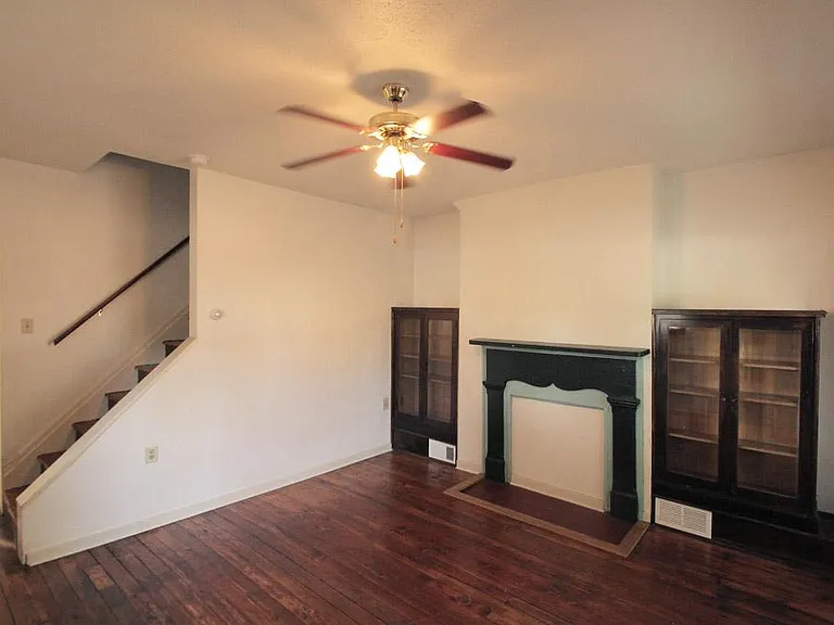 720 West St — Photo 1