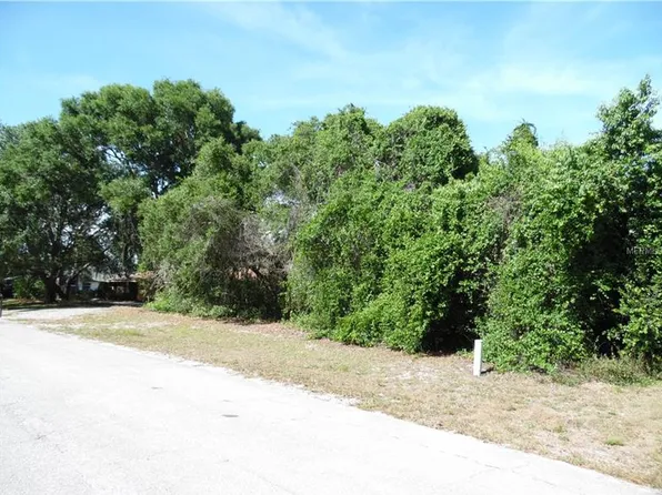 731 Brechner Ter, Deltona, FL 32738