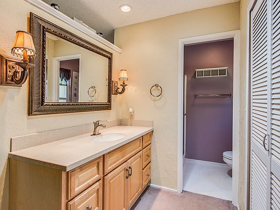 3rd image of 6853 Mellodora Dr