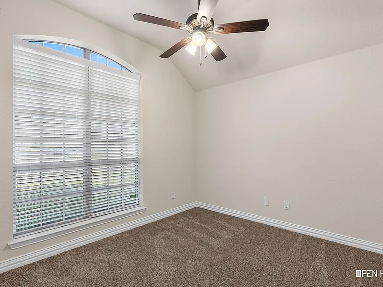 4824 Olivia Ln — Photo 20