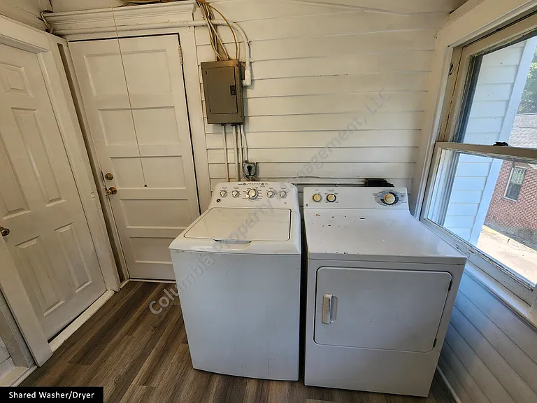 1817 Marion St #3 — Photo 10