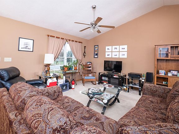 4th image of 7764 Lerner Dr