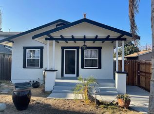 1037 E Orchard St, Santa Paula, CA 93060