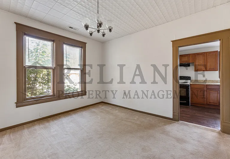 308 N Reno St — Photo 8