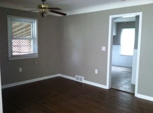 97 Mohawk Rd, Pontiac, MI 48341