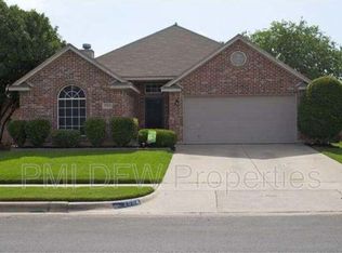 2964 Thames Trl, Fort Worth, TX 76118