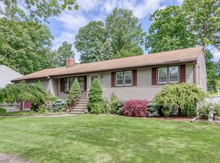 240 Luanne Rd, Stratford, CT 06614