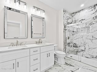 209 Alreva Rd, Louisville, KY 40216