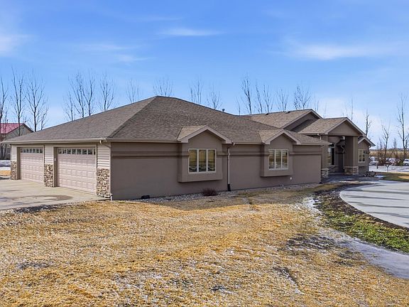 4th image of 16496 42nd St SE