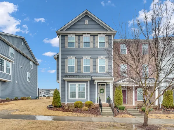 5910 Giddings St, Raleigh, NC 27616