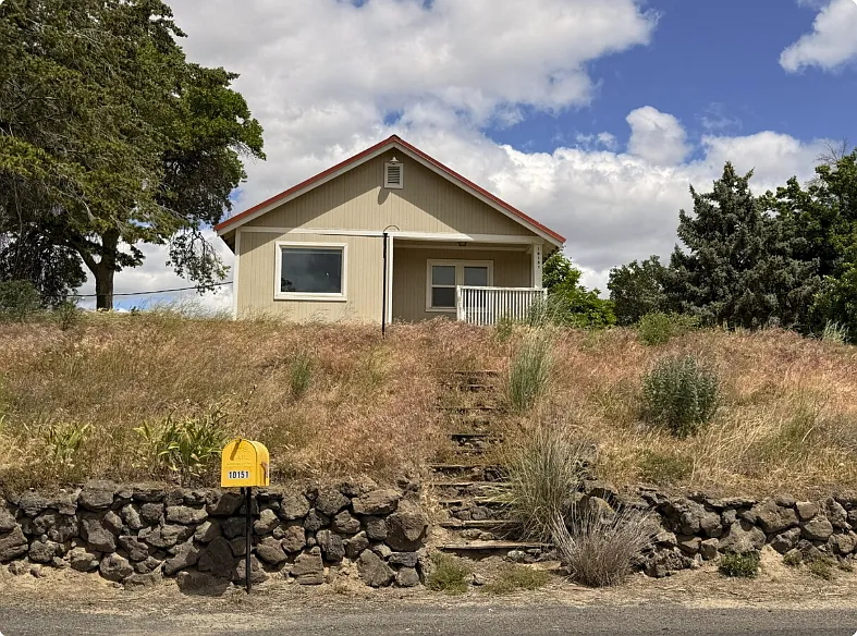 3 bed, 1200 sqft, $1,400 — Photo 2