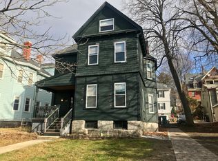 66 Huntington St #2, Lowell, MA 01852