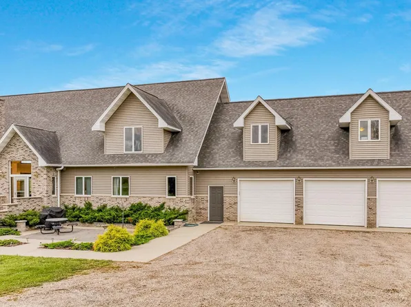 8585 242nd Ave, New Auburn, WI 54757